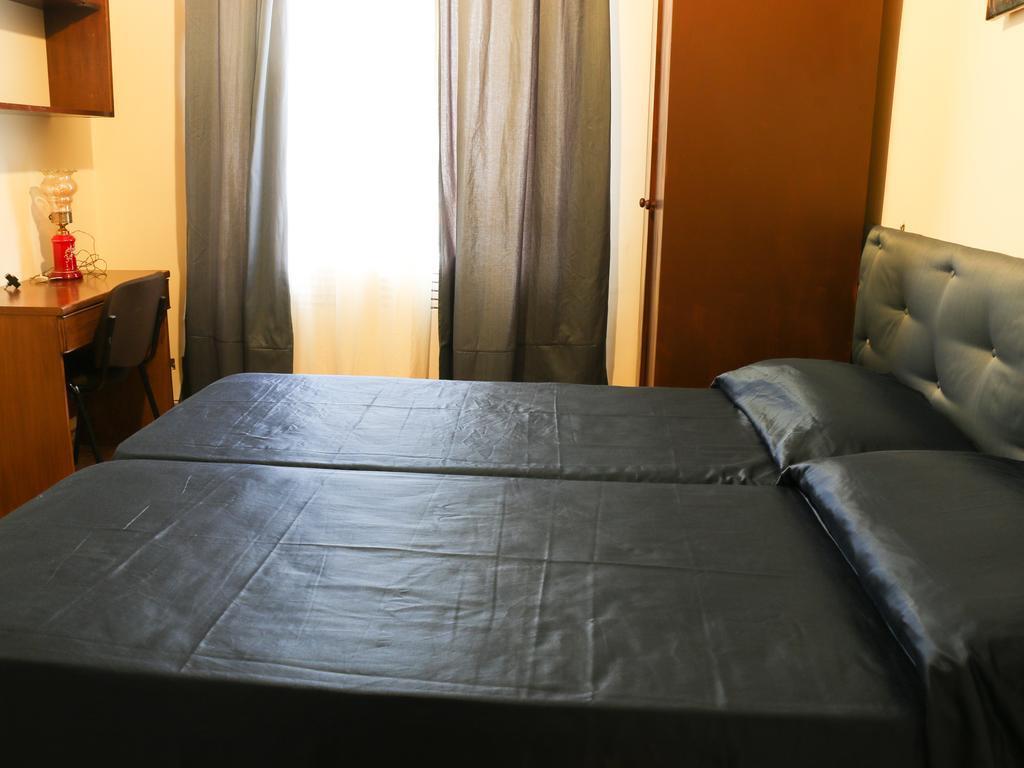 Casa Vacanze Scalone Rome Chambre photo